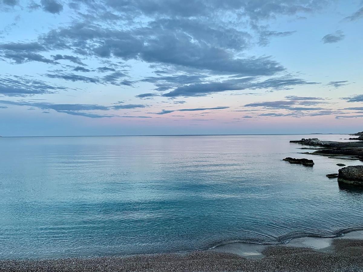 Summer House Porto Heli Bagian luar foto
